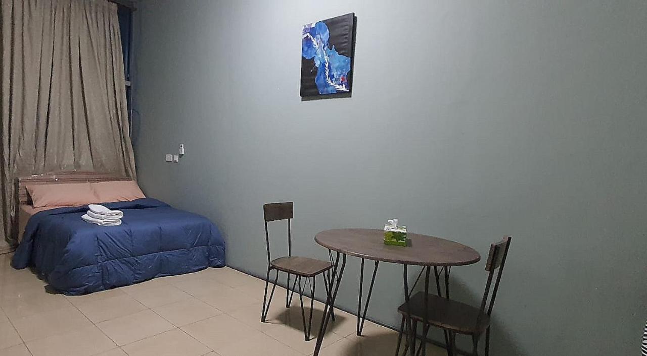 Legon City Mall Short Stay Apartments For Business And Vacation - East Legon อักกรา ภายนอก รูปภาพ