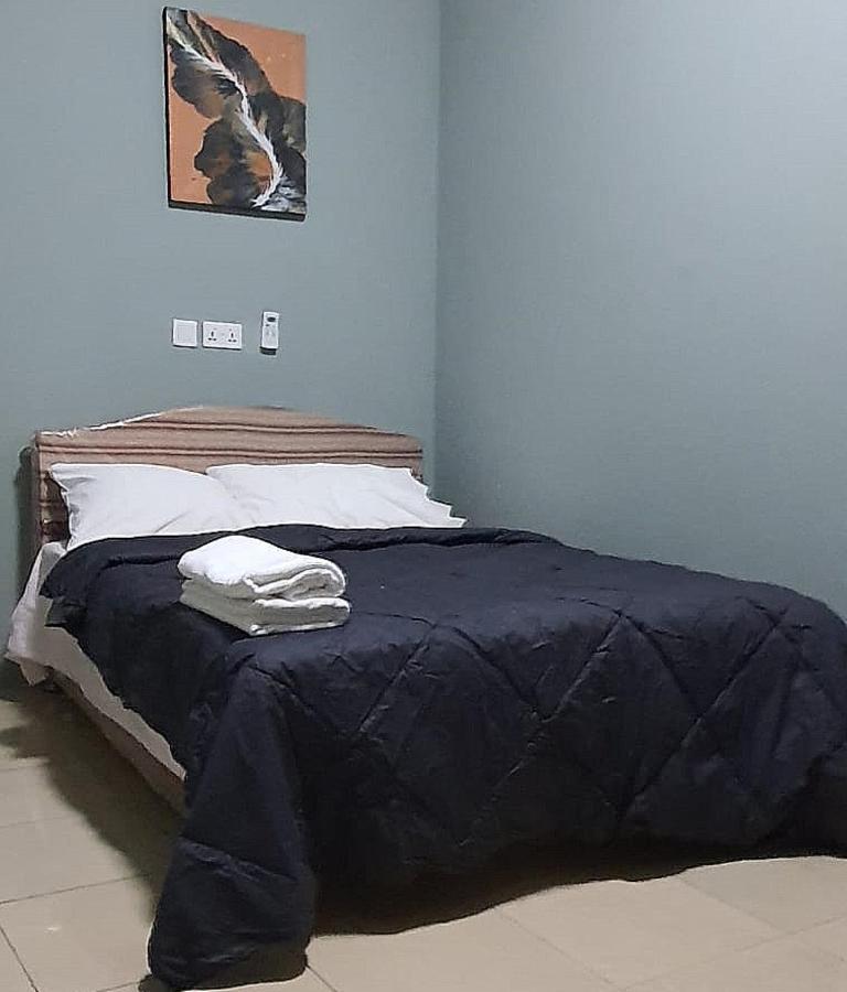 Legon City Mall Short Stay Apartments For Business And Vacation - East Legon อักกรา ภายนอก รูปภาพ