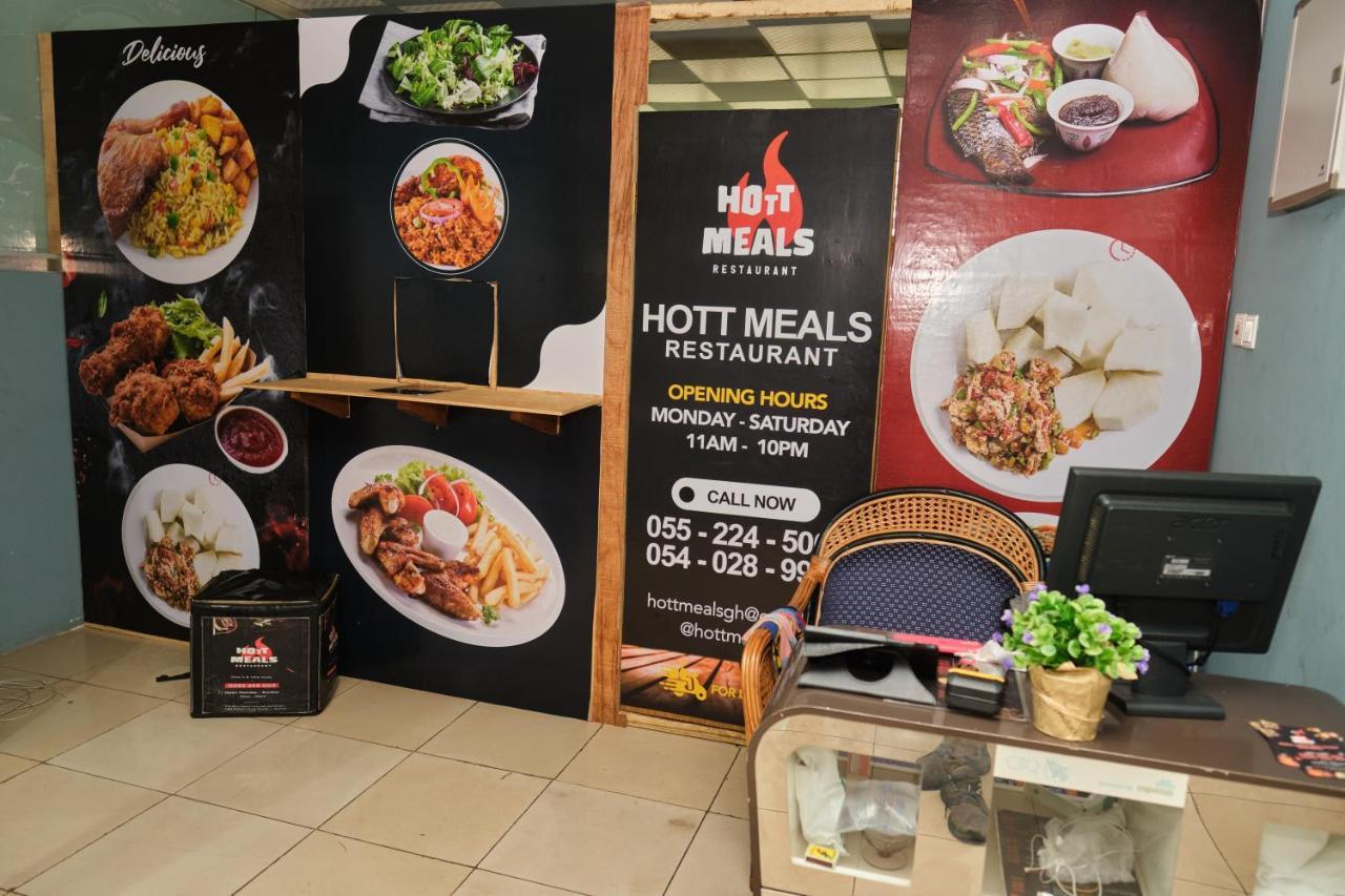 Legon City Mall Short Stay Apartments For Business And Vacation - East Legon อักกรา ภายนอก รูปภาพ